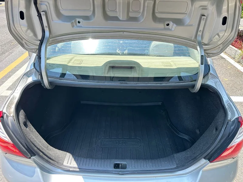 Venucia D50 — фото 17