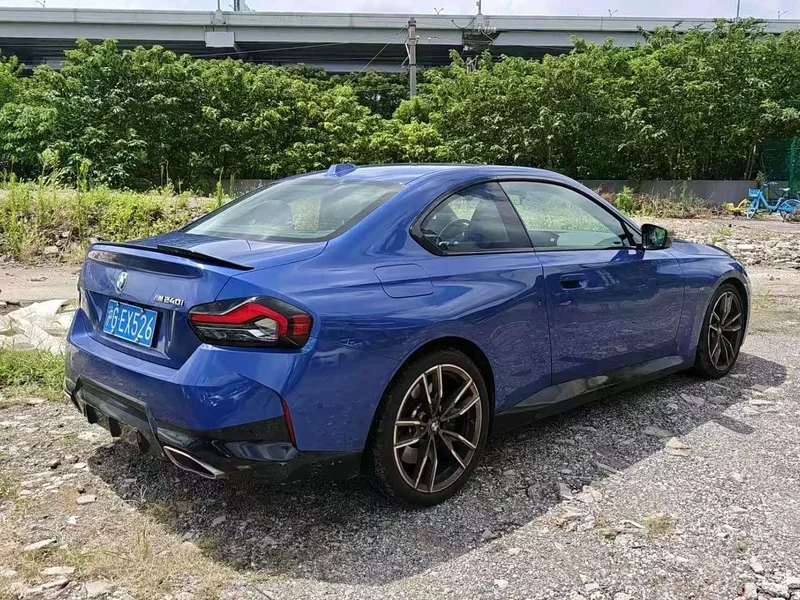 BMW M240i — фото 10