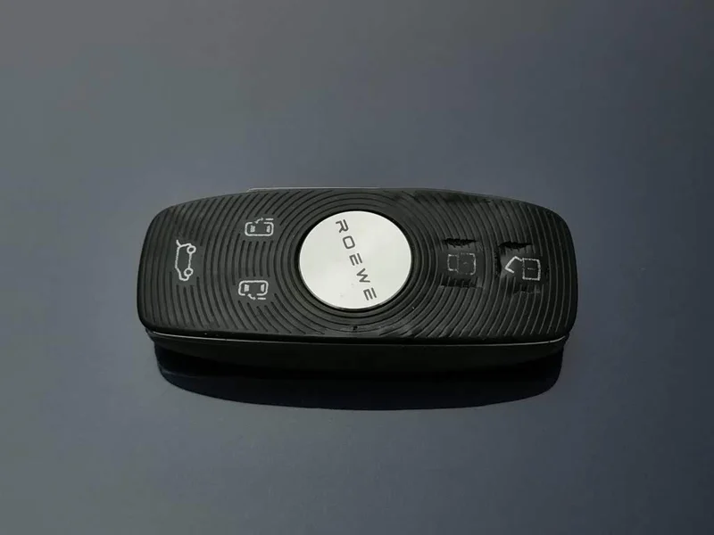 Roewe iMAX8 — фото 19