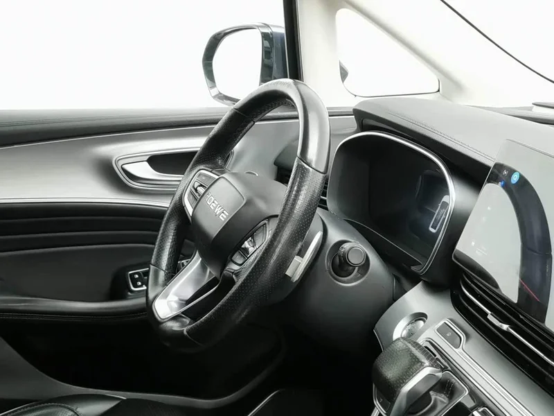 Roewe iMAX8 — фото 22