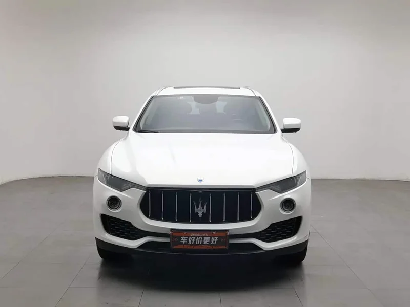 Maserati Levante — фото 2