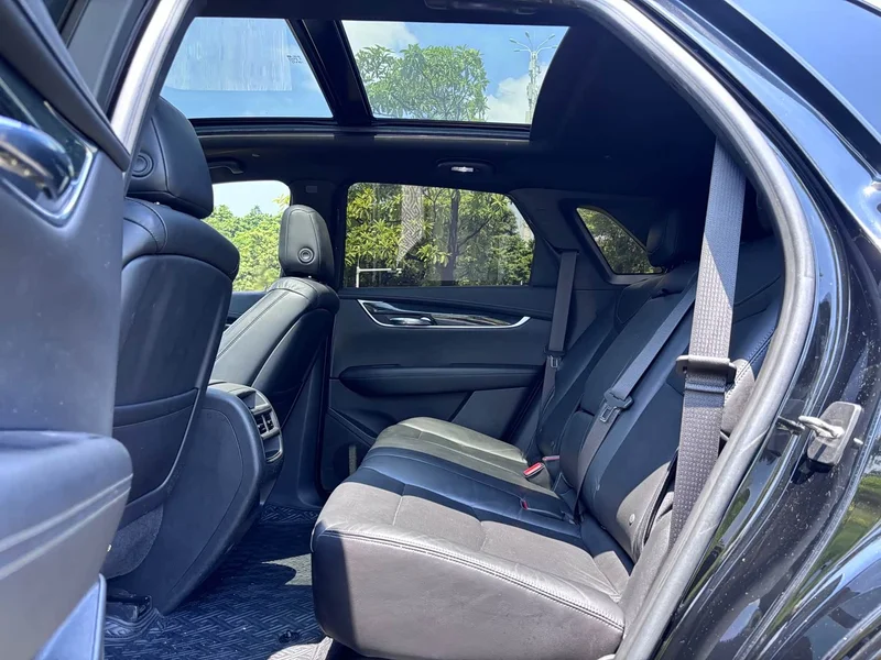 Cadillac XT5 — фото 14