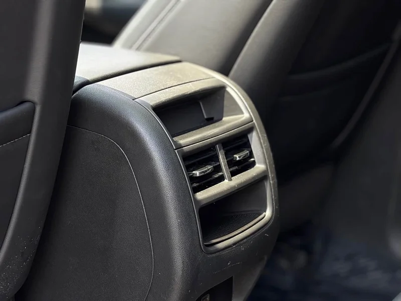 Cadillac XT5 — фото 23