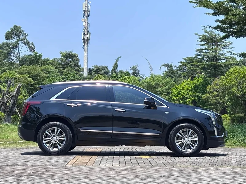 Cadillac XT5 — фото 6