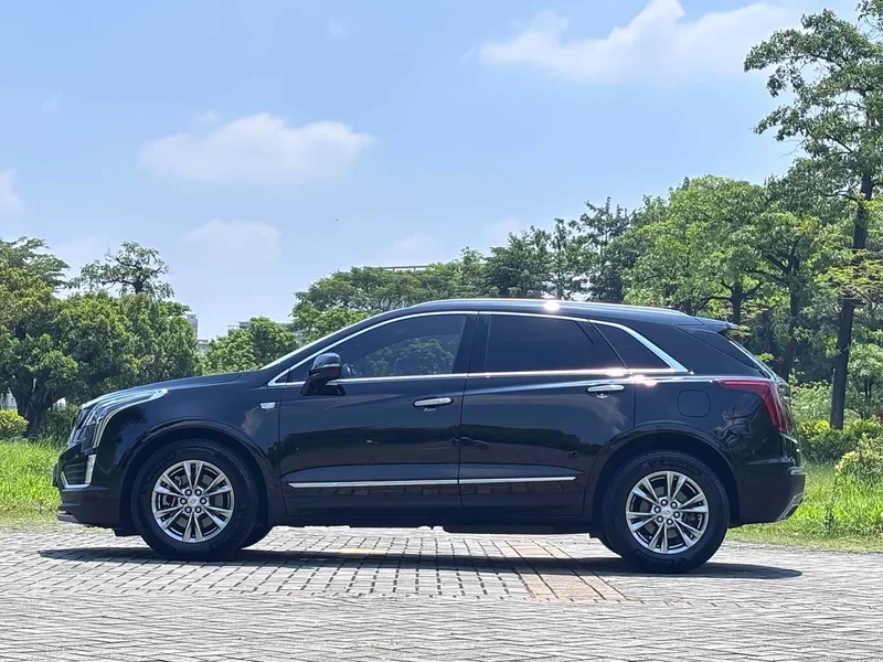 Cadillac XT5 — фото 7