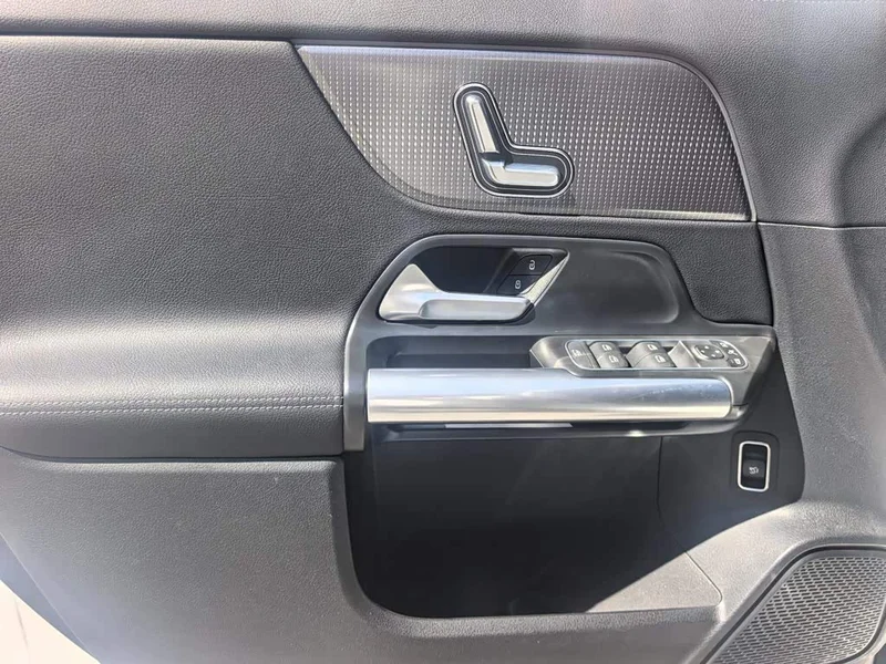 Mercedes-Benz GLA — фото 21