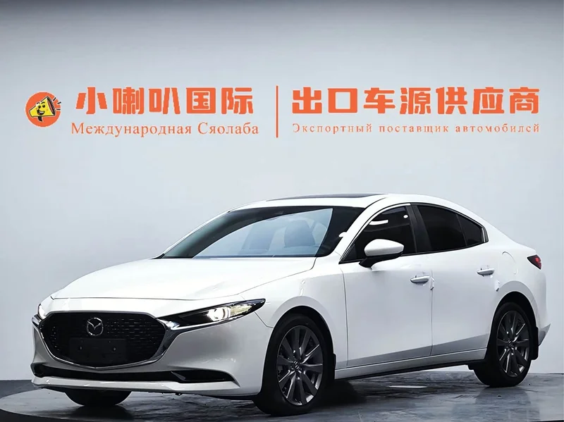 Mazda 3 Axela — фото 1