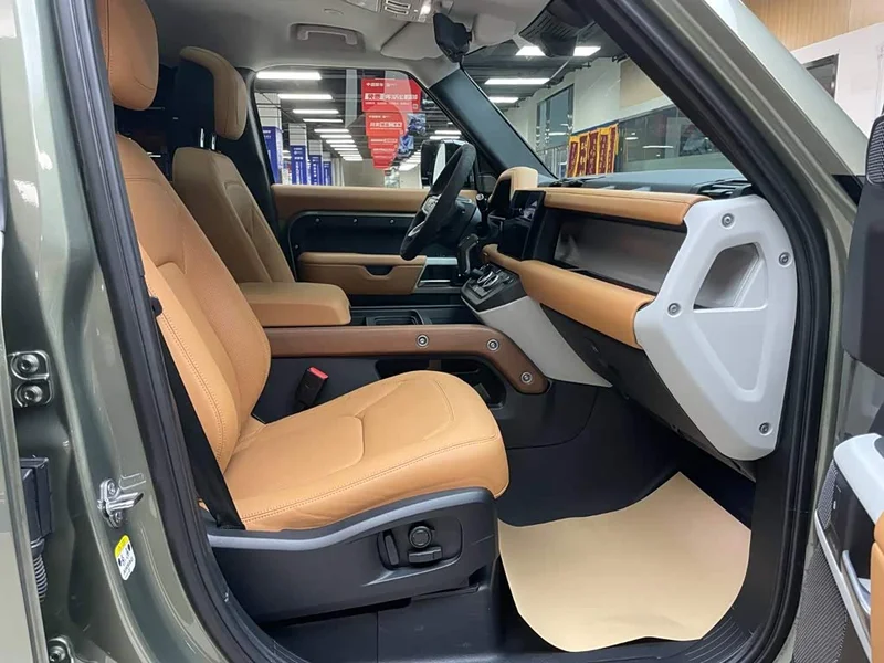 Land Rover Defender — фото 20