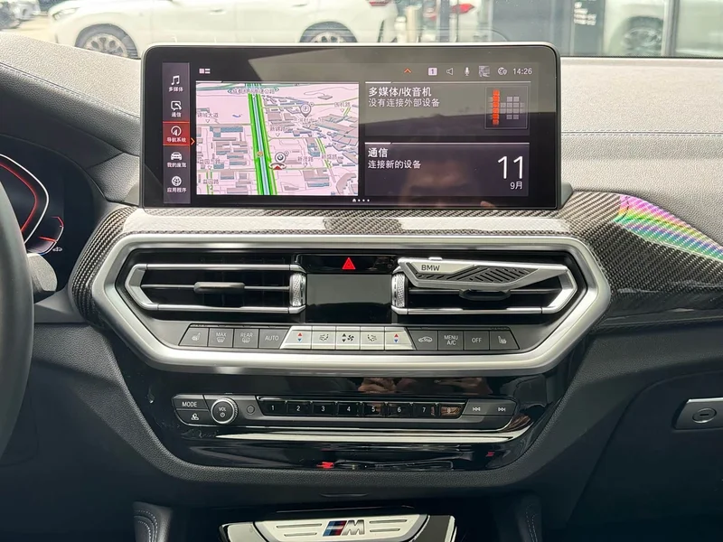 BMW X4 M40i — фото 15