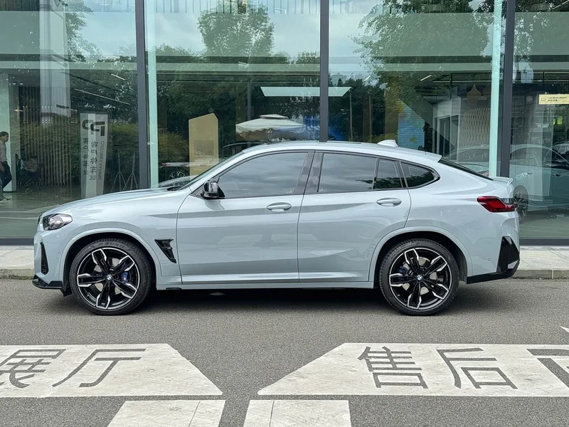BMW X4 M40i — фото 4