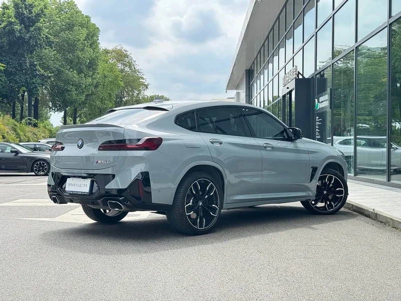BMW X4 M40i — фото 7