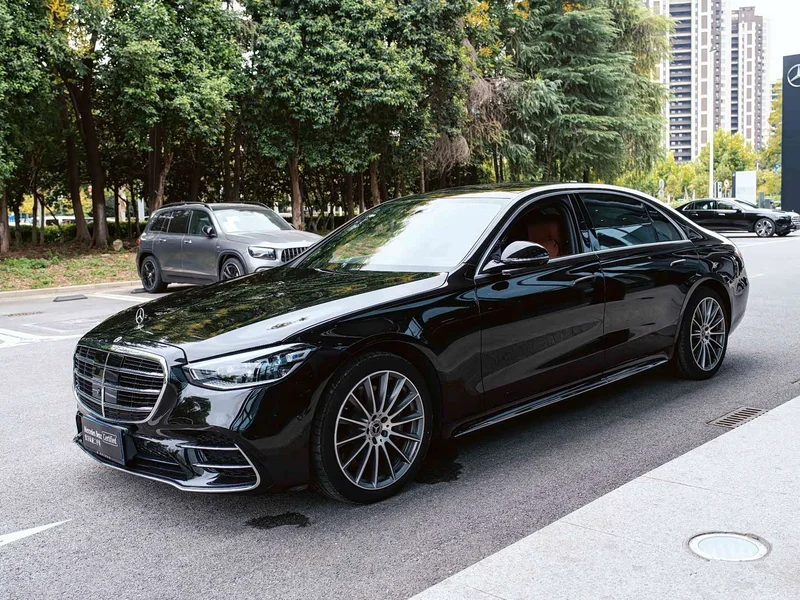 Mercedes-Benz S-Class — фото 1