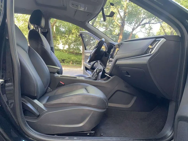 Roewe i6 Classic — фото 12