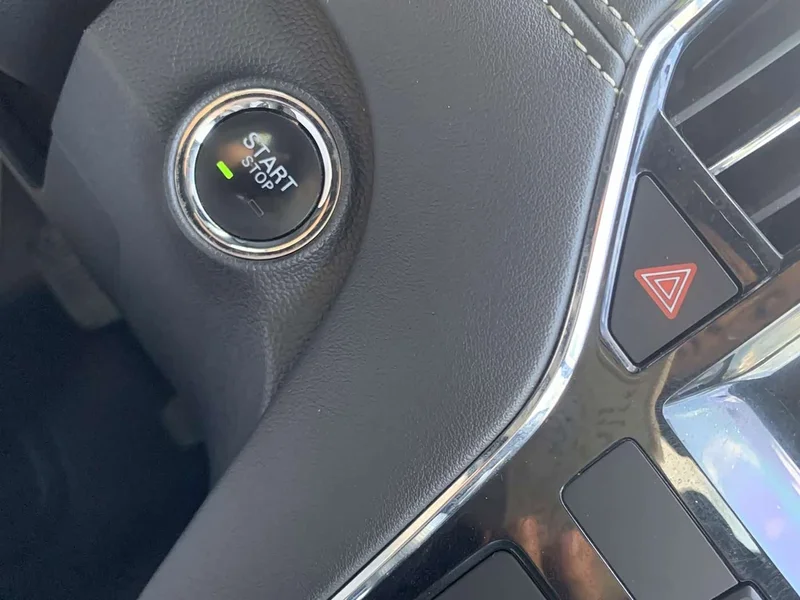 Roewe i6 Classic — фото 16