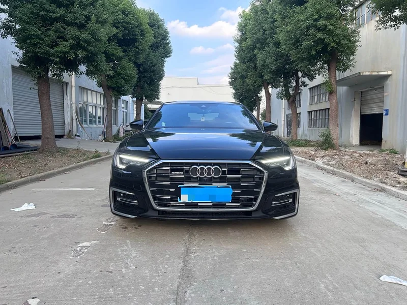 Audi A6L — фото 2