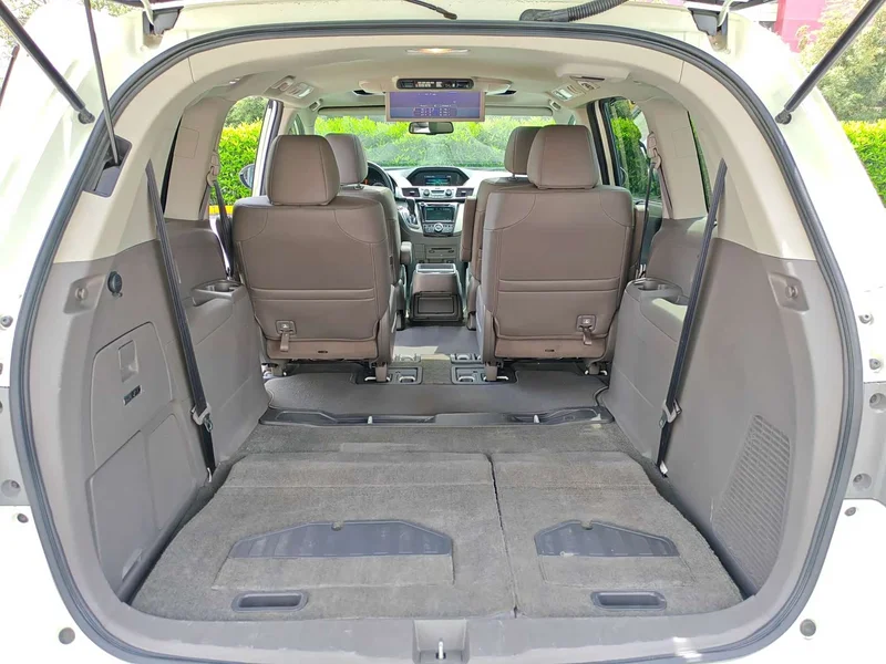 Honda Odyssey — фото 14