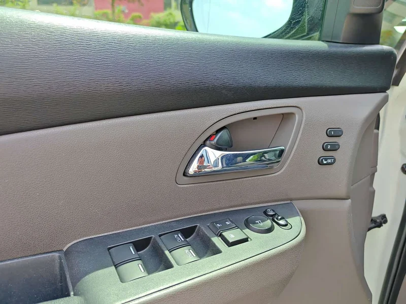 Honda Odyssey — фото 17