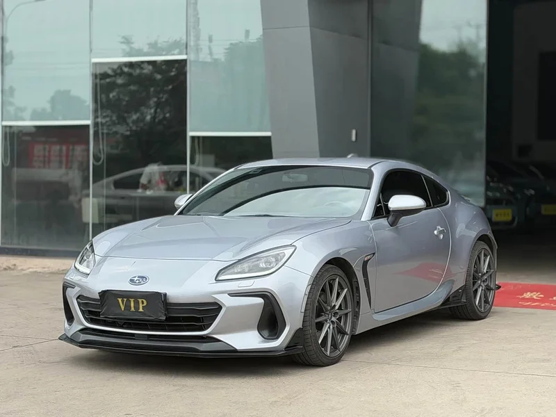 Subaru BRZ — фото 1