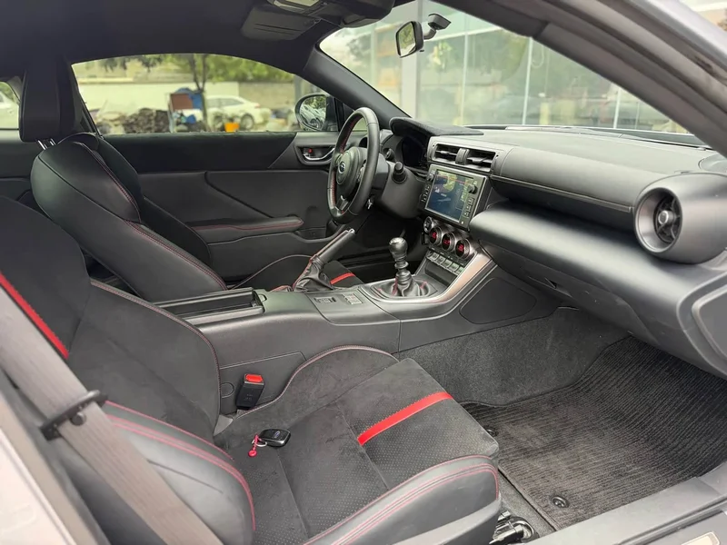 Subaru BRZ — фото 8