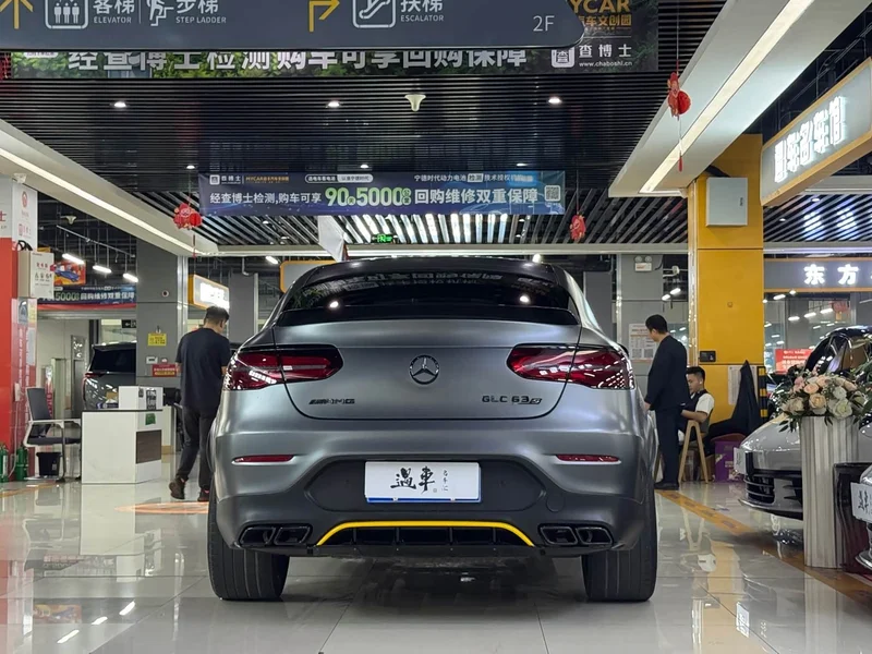 Mercedes-Benz GLC Coupe AMG — фото 18