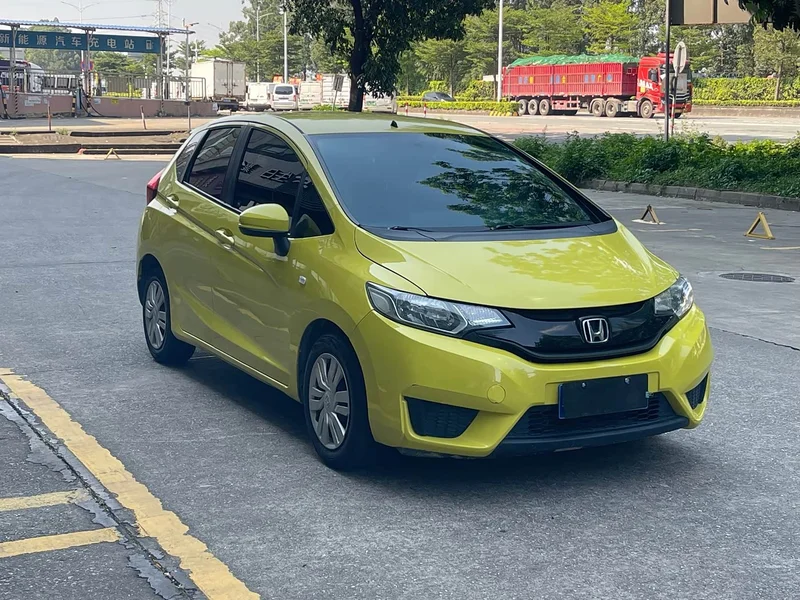 Honda Fit — фото 3