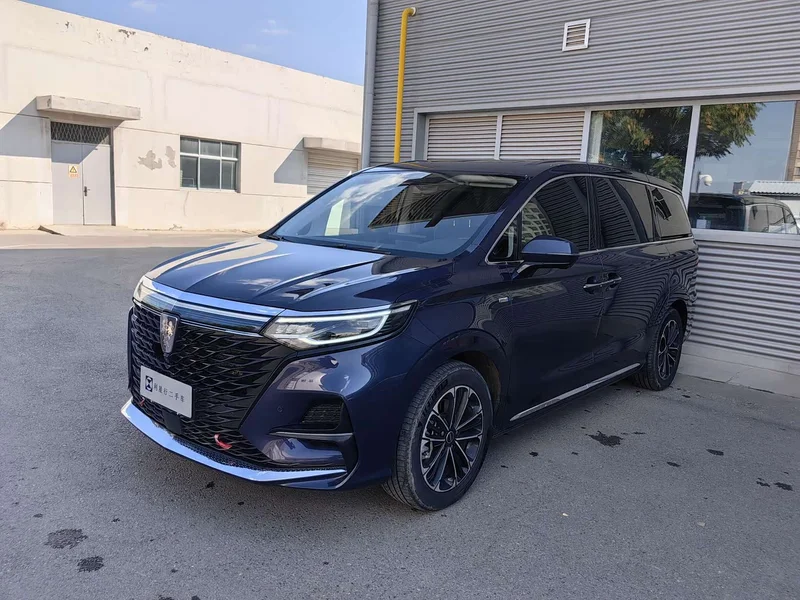 Roewe iMAX8 — фото 1