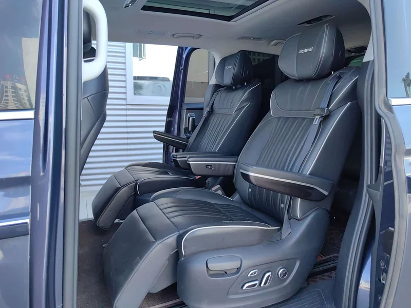 Roewe iMAX8 — фото 12