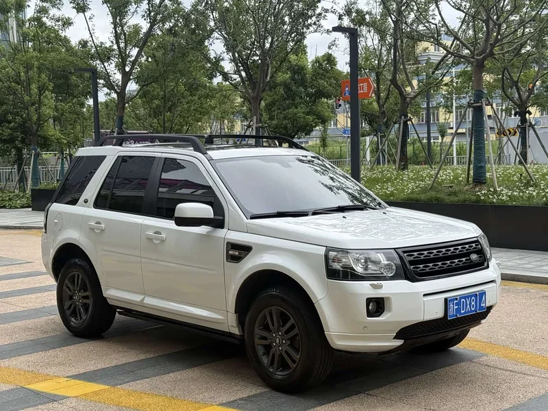 Land Rover Freelander 2 — фото 3
