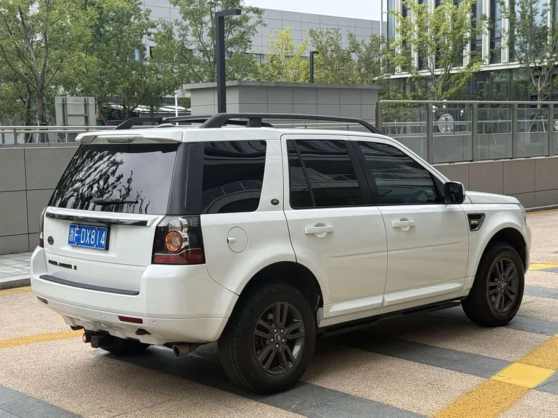Land Rover Freelander 2 — фото 4