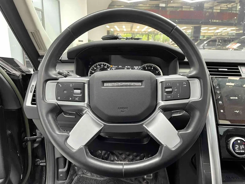 Land Rover Discovery — фото 16