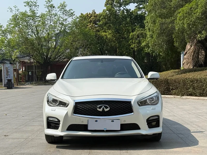 Infiniti Q50L — фото 2