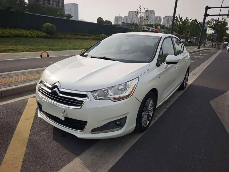 Citroën C4L