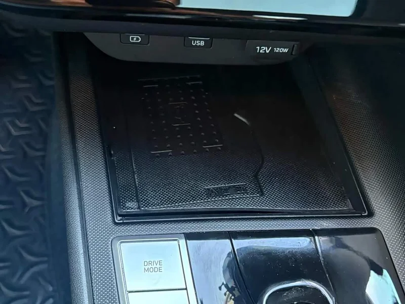 Hyundai Elantra — фото 16