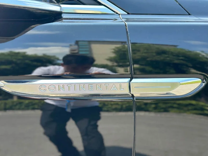 Lincoln Continental — фото 25