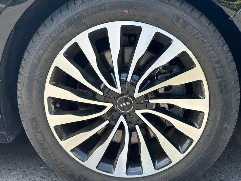 Lincoln Continental — фото 26