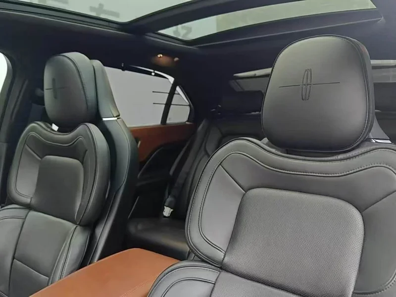 Lincoln Continental — фото 31