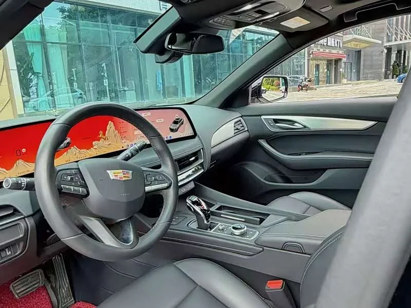Cadillac CT5 — фото 4
