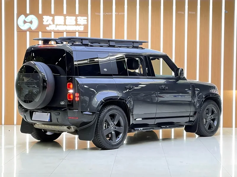 Land Rover Defender — фото 21