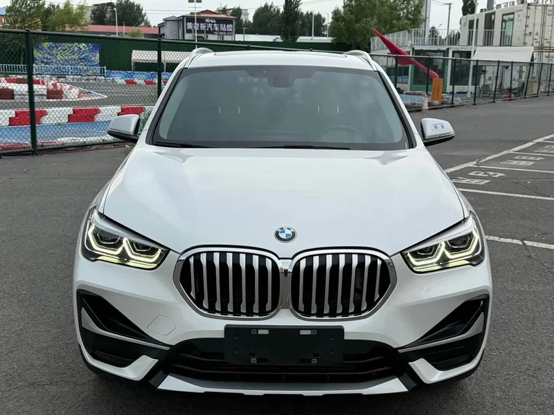 BMW X1 — фото 2