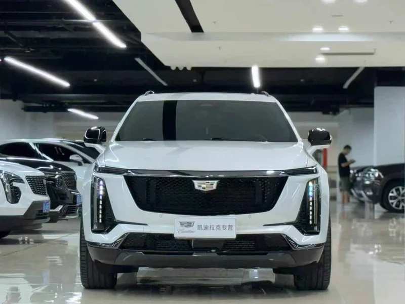 Cadillac XT5 — фото 2