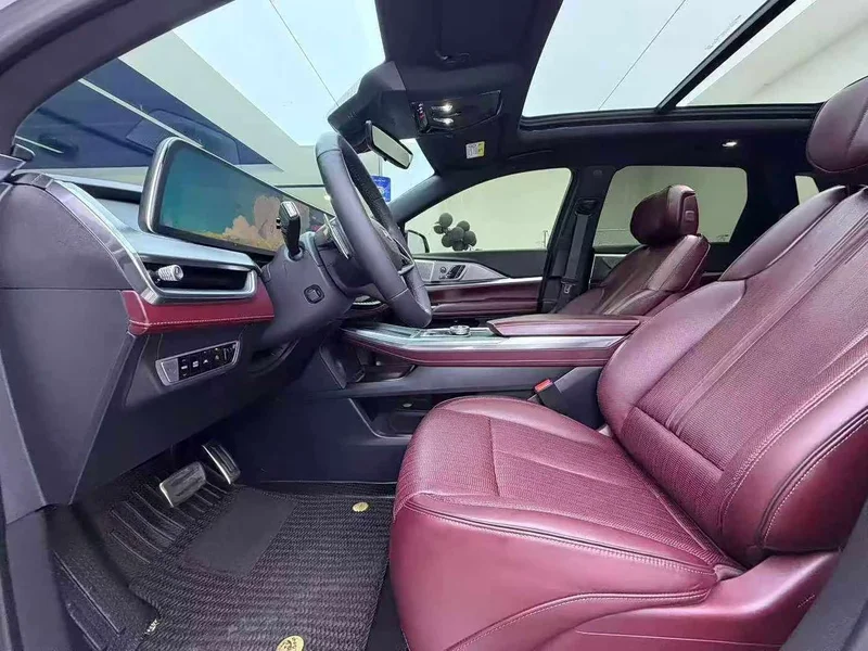 Cadillac XT5 — фото 5