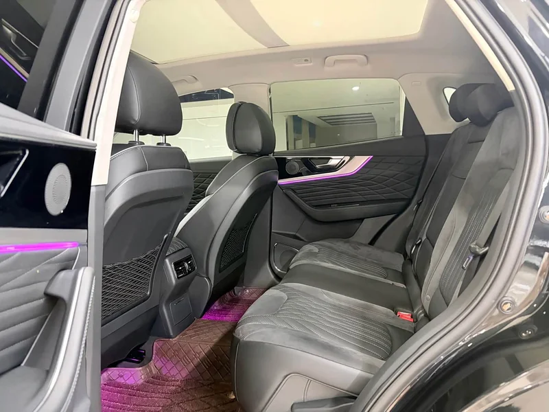 Hongqi HS5 — фото 8