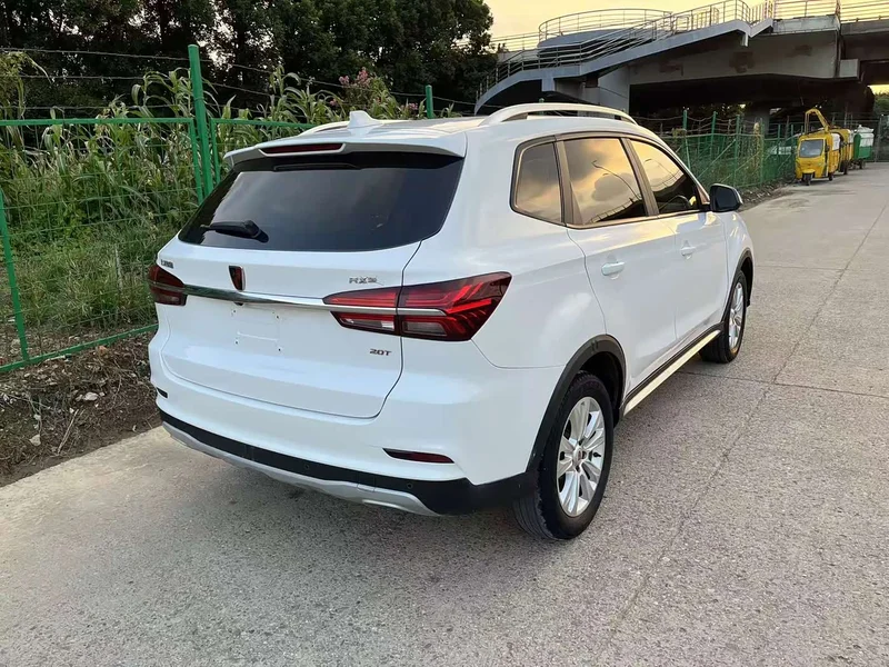 Roewe RX5 — фото 17