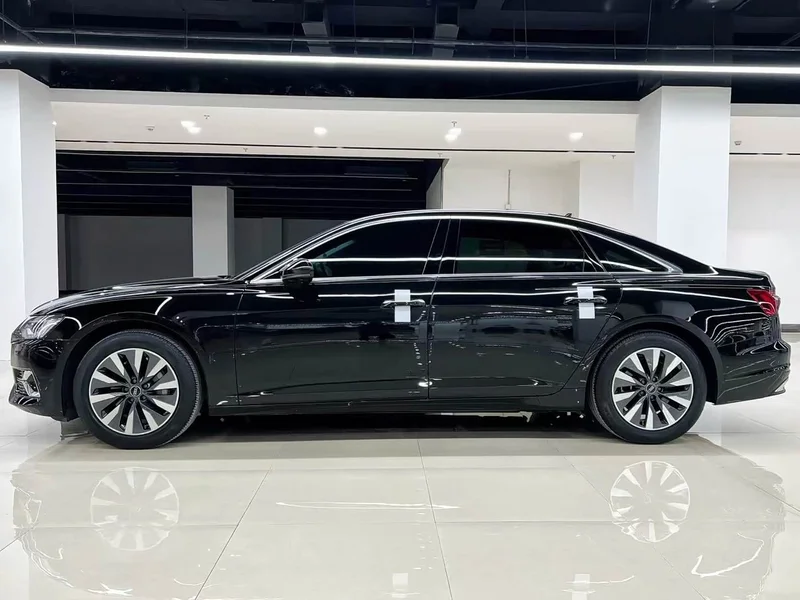 Audi A6L — фото 3