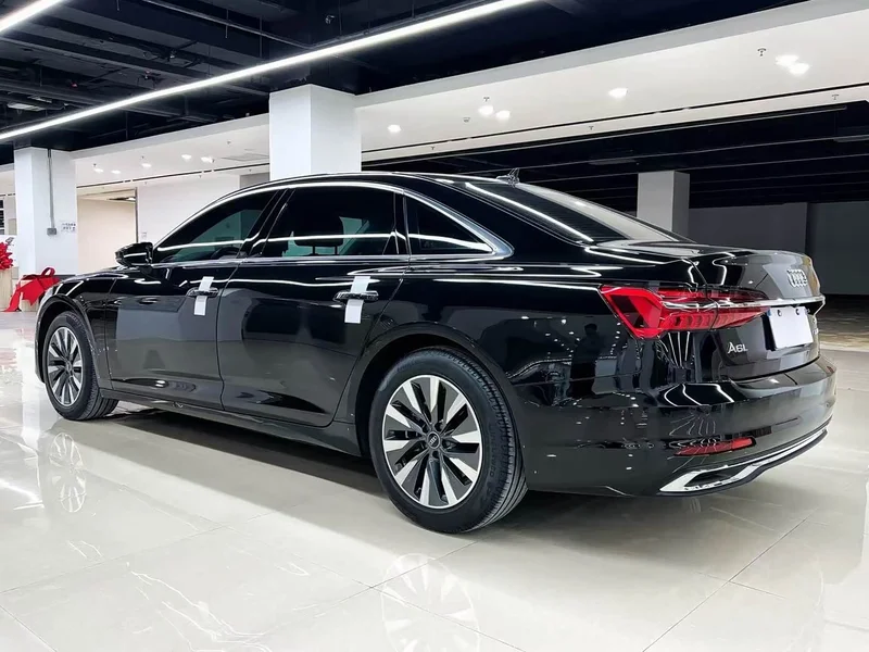 Audi A6L — фото 4