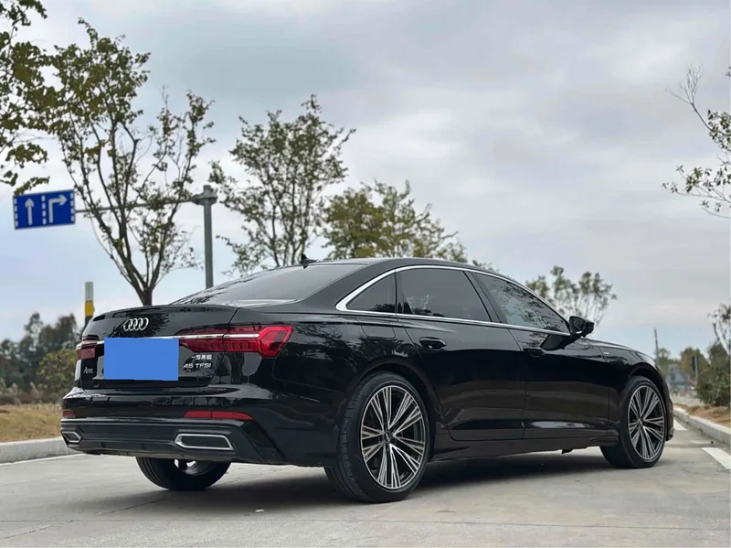 Audi A6L — фото 3