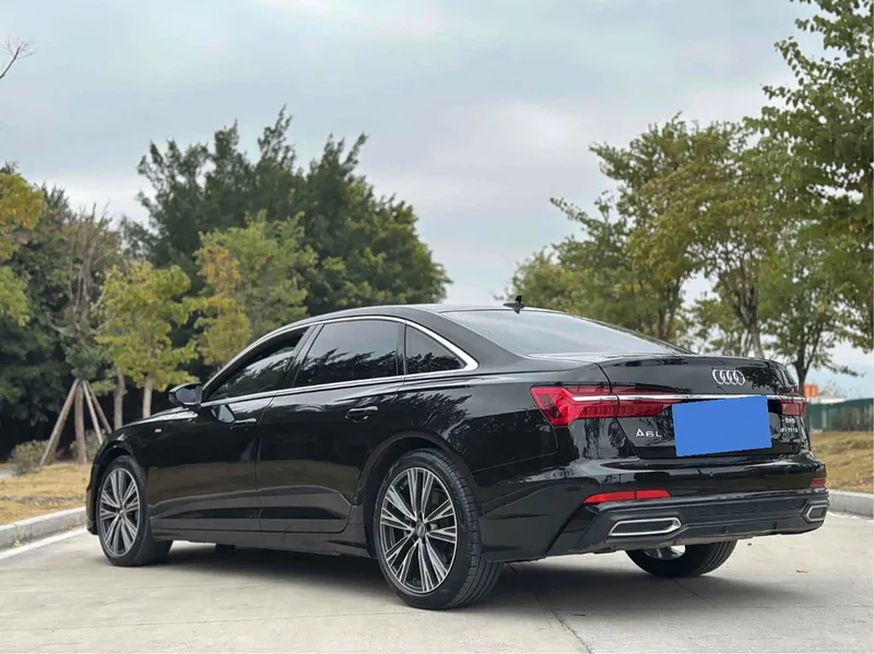 Audi A6L — фото 5