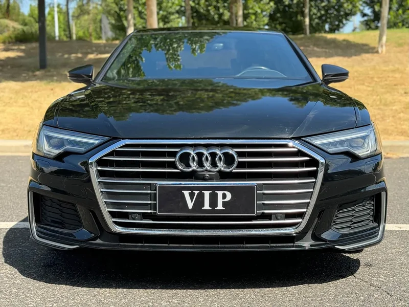 Audi A6L — фото 2