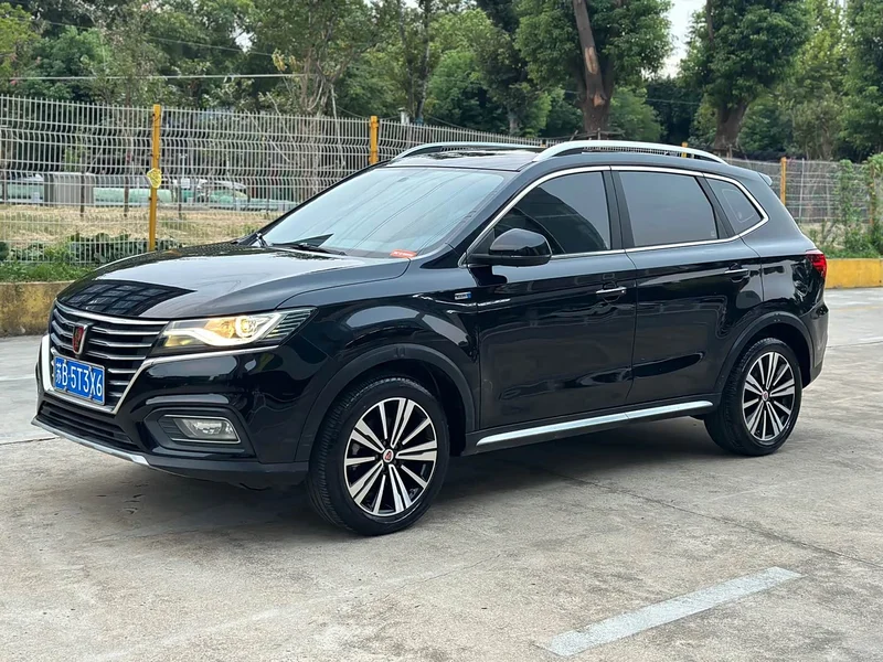 Roewe RX5 — фото 1