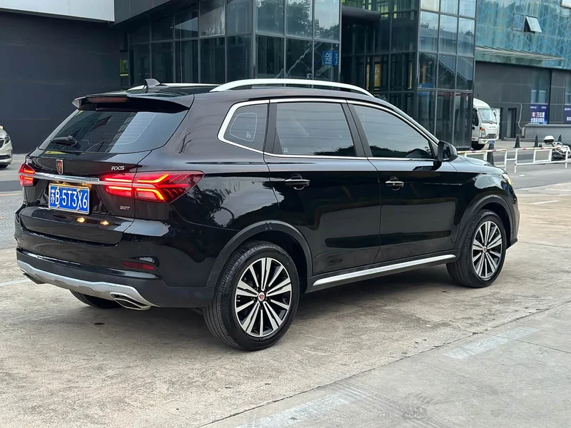 Roewe RX5 — фото 4